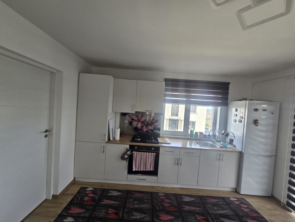 Casa individuală cu Panoramă, garaj și o terasă acoperită, Campenesti – fotografia 7 din 11