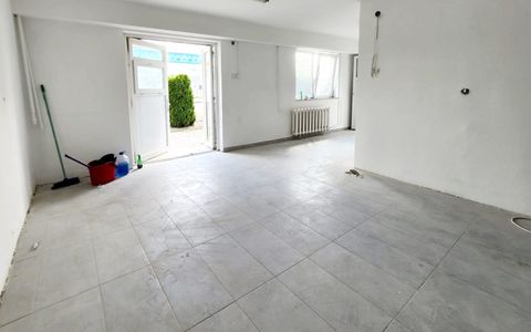 Închiriere spațiu comercial cu terasă, Iris