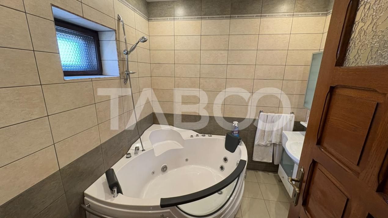 Casa spatioasa 300 mp utili curte amenajata filigorie pe 800 mp – fotografia 4 din 16