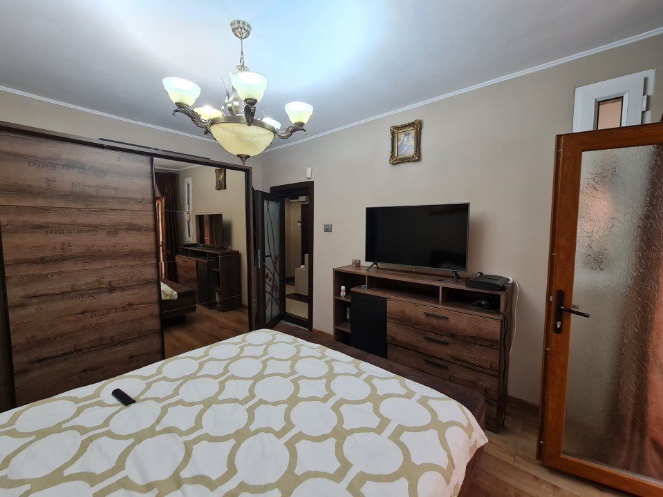 Vila 6 Camere - Domnesti – fotografia 17 din 36