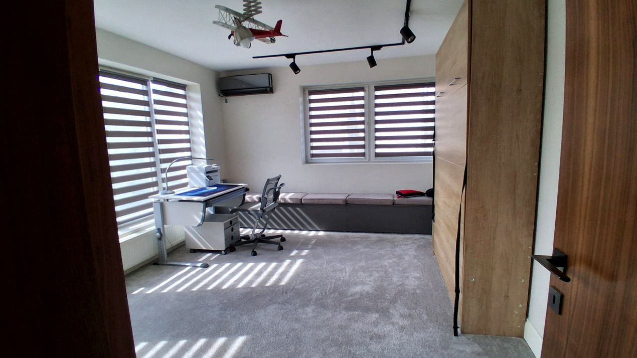 Casa premium de inchiriat, 4 camere, Andrei Muresanu, – fotografia 8 din 19