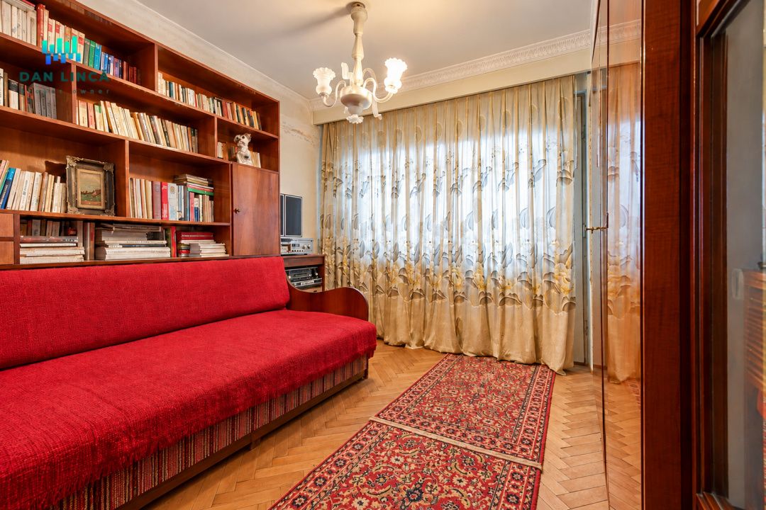 CENTRU – 4 CAMERE 90,60 MP – GARAJ – BOXĂ – COMISION 0% – fotografia 14 din 26