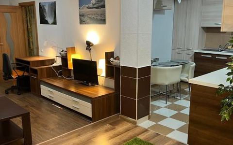 Apartament 3 camere de închiriat, 2 bai, cheltuieli incluse, UMF