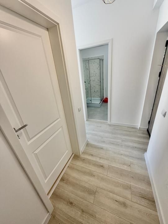 Garsoniera decomandata | nemobilata | Militari Residence – fotografia 8 din 12