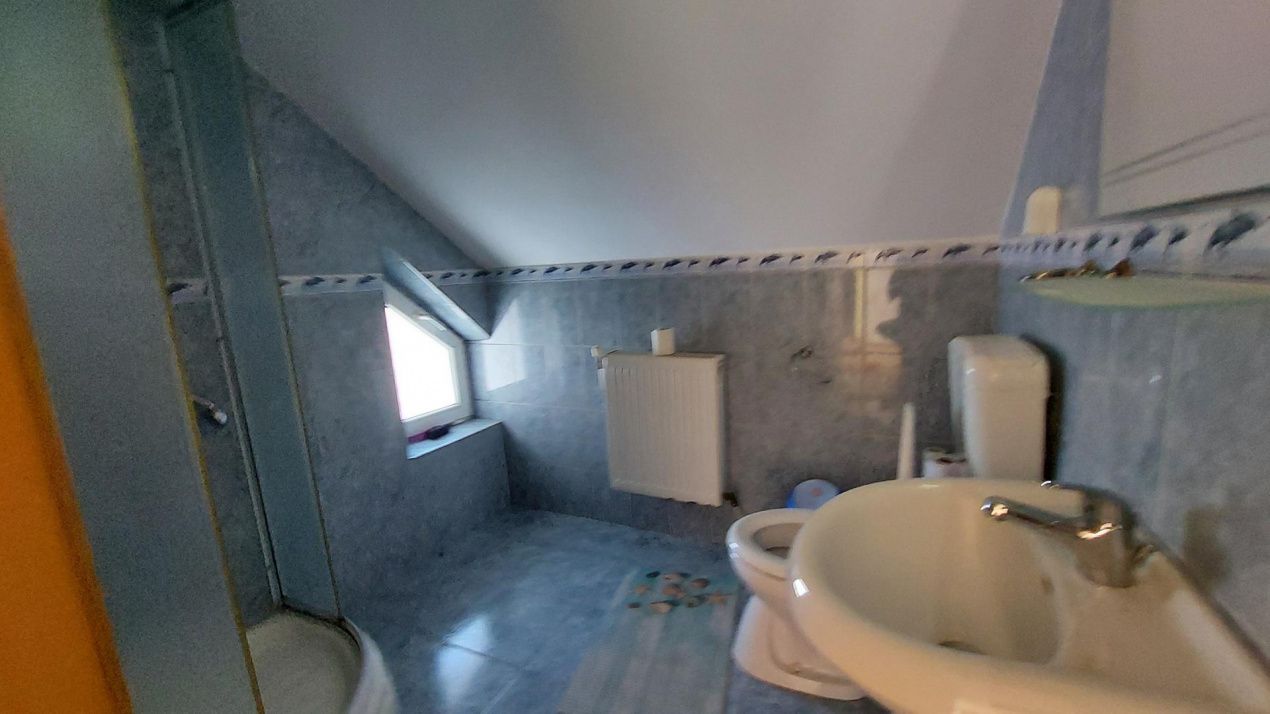 Apartament 3 camere si Garaj, in Vila, finisat – fotografia 11 din 12