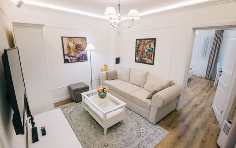 Casă renovată integral, 100 mp utili, curte 250 mp | Gruia - investitie