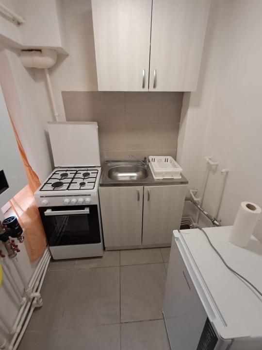 Garsoniera , 22 mp, renovata, mobilata si utilata - Calea Buziasului – fotografia 3 din 6