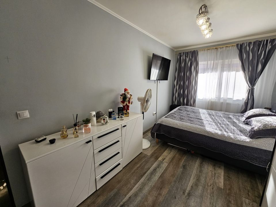 Apartament la cheie, 3 cam, 68mp + balcon, parcare inclusa,Str Eroilor, Floresti – fotografia 2 din 13