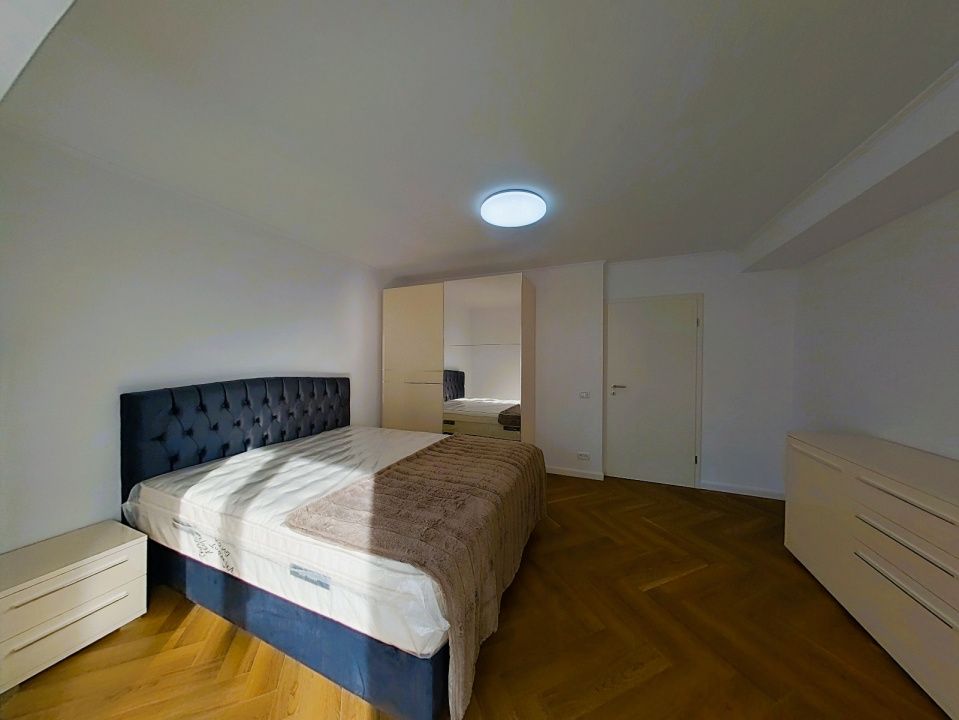 Apartament 3 camere decomandat, renovat integral, suprafata generoasa – fotografia 6 din 11