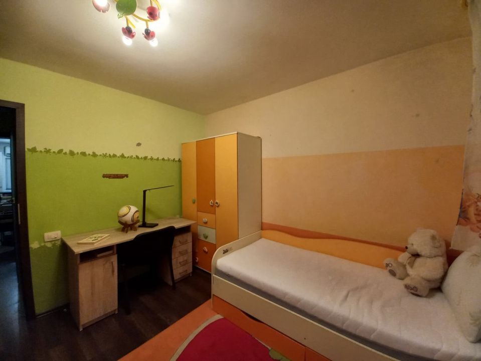Apartament cu 3 camere, 80 mp utili, mobilat si utilat complet – Zona Lunei – fotografia 6 din 13