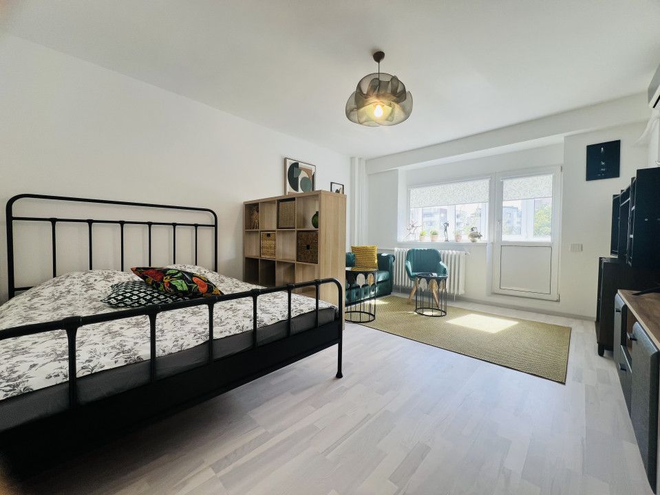 Studio frumos amenajat in 13 Septembrie - Catedrala Neamului – fotografia 6 din 16