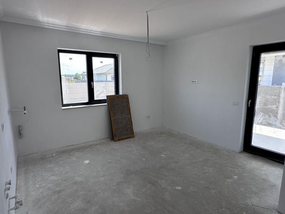 Casa individuala moderna, 4 camere, 102 mp, teren 423 + panouri fotovoltaice – fotografia 8 din 25