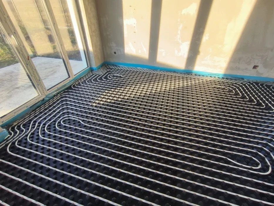 Casă alipită prin garaj, 112 mp utili, teren 400 mp | Chinteni – fotografia 6 din 6