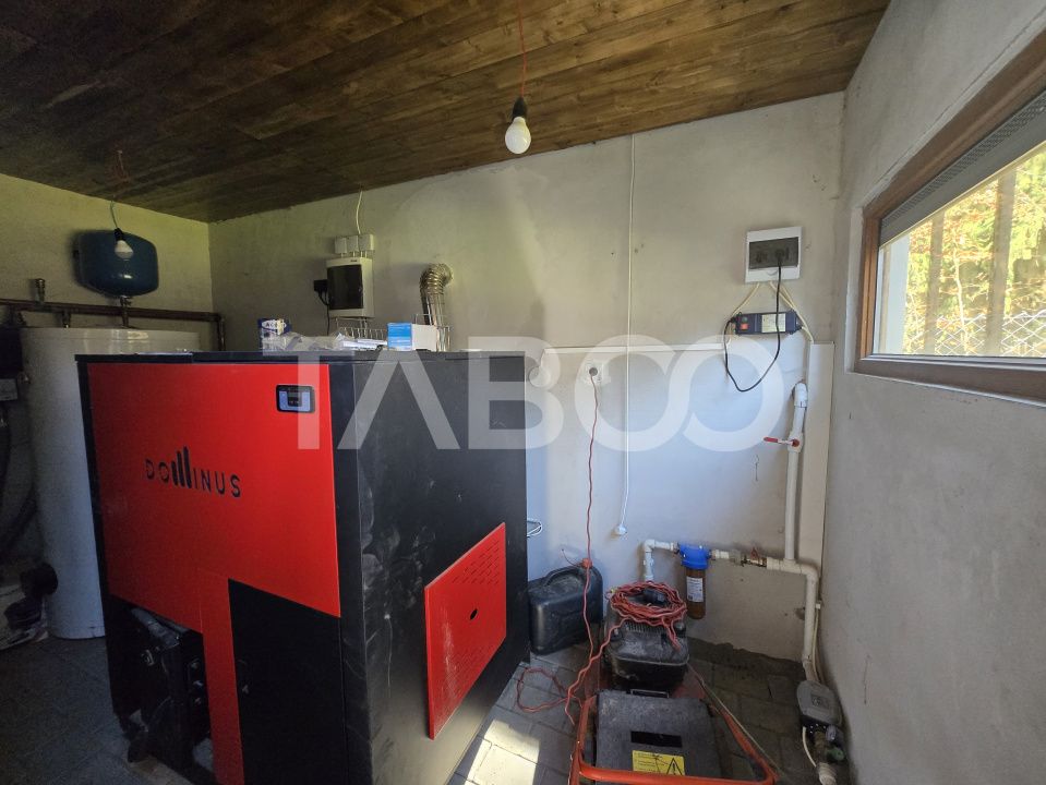 Casa de vacanta noua de vanzare 278mp curte 855mp Valea Avrigului – fotografia 19 din 22
