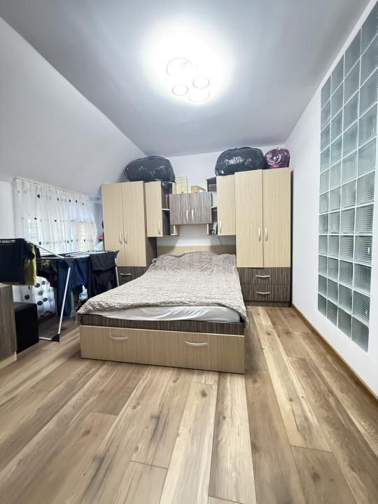 Apartament 3 camere la cheie Oasului . – fotografia 9 din 11