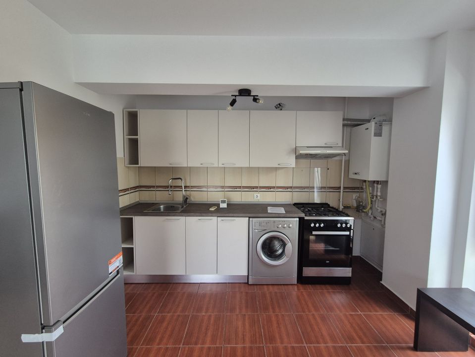 Inchiriere apartament 2 camere Baneasa – fotografia 6 din 14