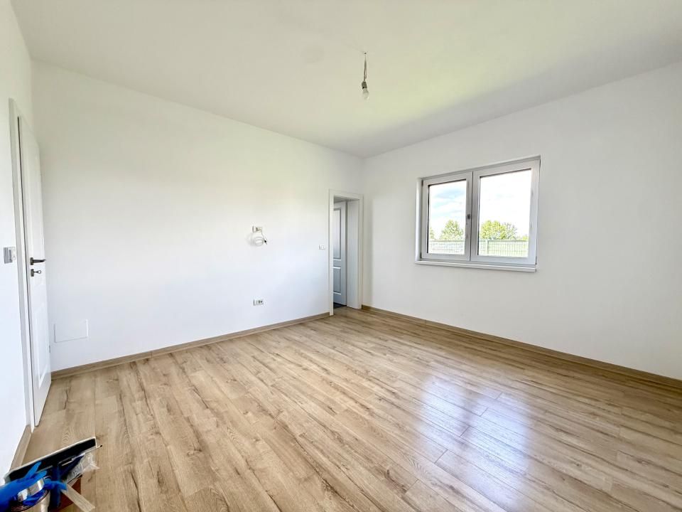 Casa individuala 4 camere, 125 mp utili, 623 mp teren - Dumbravita – fotografia 7 din 13