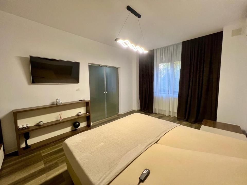 Apartament 3 camere, decomandat, 77 mp utili , parter - Zona Lipovei – fotografia 4 din 12