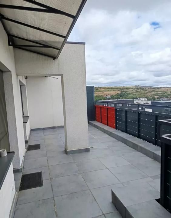 Apartament 2 camere, terasă 25 mp, parcare – Baciu zona Petrom – fotografia 6 din 7