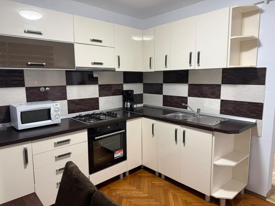 Apartament 3 camere, 2 bai, zona premium -Spital/Facultatea de medicina Sibiu – fotografia 4 din 10