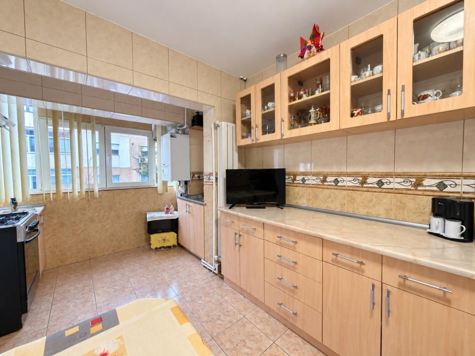 Constanta-Inel 1- Apartament cu 2 camere, mobilat si utilat, mutare imediata – fotografia 5 din 12