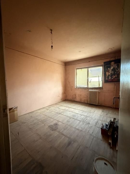 Apartament 3 camere, decomandat, 69 mp utili, etaj 4 -Soarelui – fotografia 4 din 16