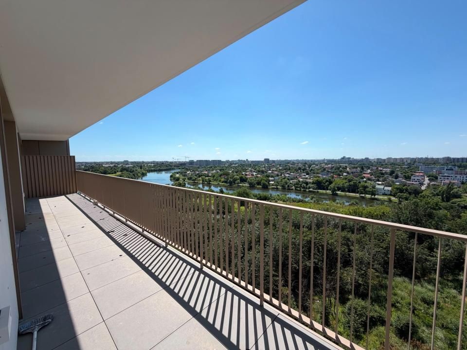 Apartament deosebit | 4 camere | Vedere Lac – fotografia 1 din 6