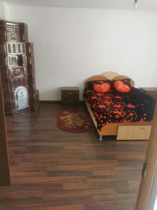 Casă spațioasă de închiriat în Ungureni – Dambovita – fotografia 9 din 24