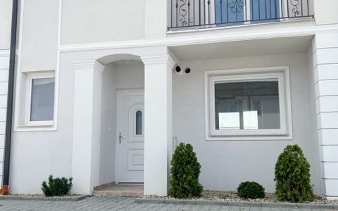 Casa insiruita, 4 camere, 87mp, 24mp terasa, toate utilitatile, in Giroc