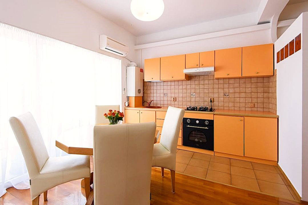 Zona Complexului Diana, apartament mobilat cu parcare – fotografia 5 din 10