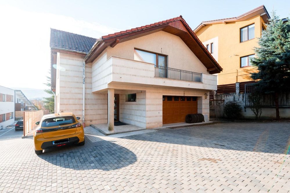 VILĂ EXCLUSIVISTĂ ÎN MĂNĂȘTUR CU GARAJ | 330 MP UTILI S+P+E | 800 MP TEREN – fotografia 1 din 8