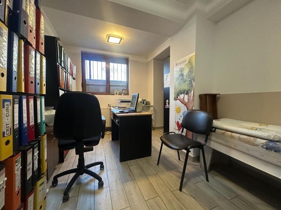 spatiu comercial cabinet | centrala proprie | investitie | zona excelenta | – fotografia 6 din 13