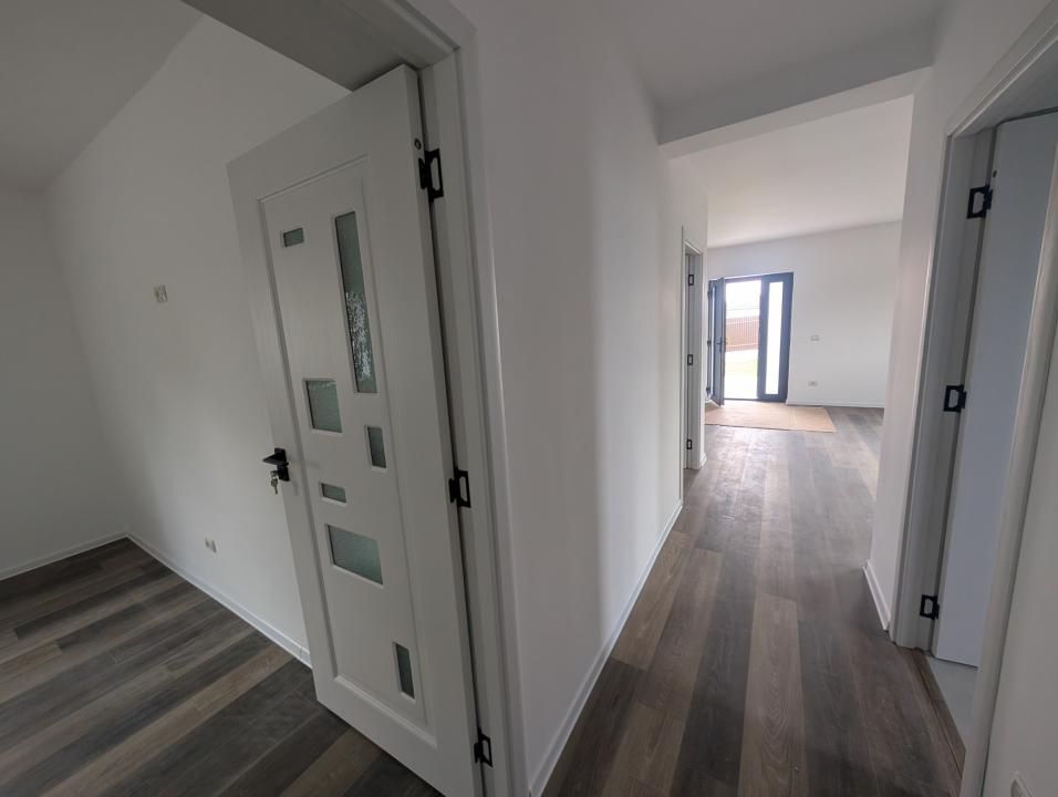 Casa nou finalizată! Hemeius 3 dormitoare – fotografia 5 din 10