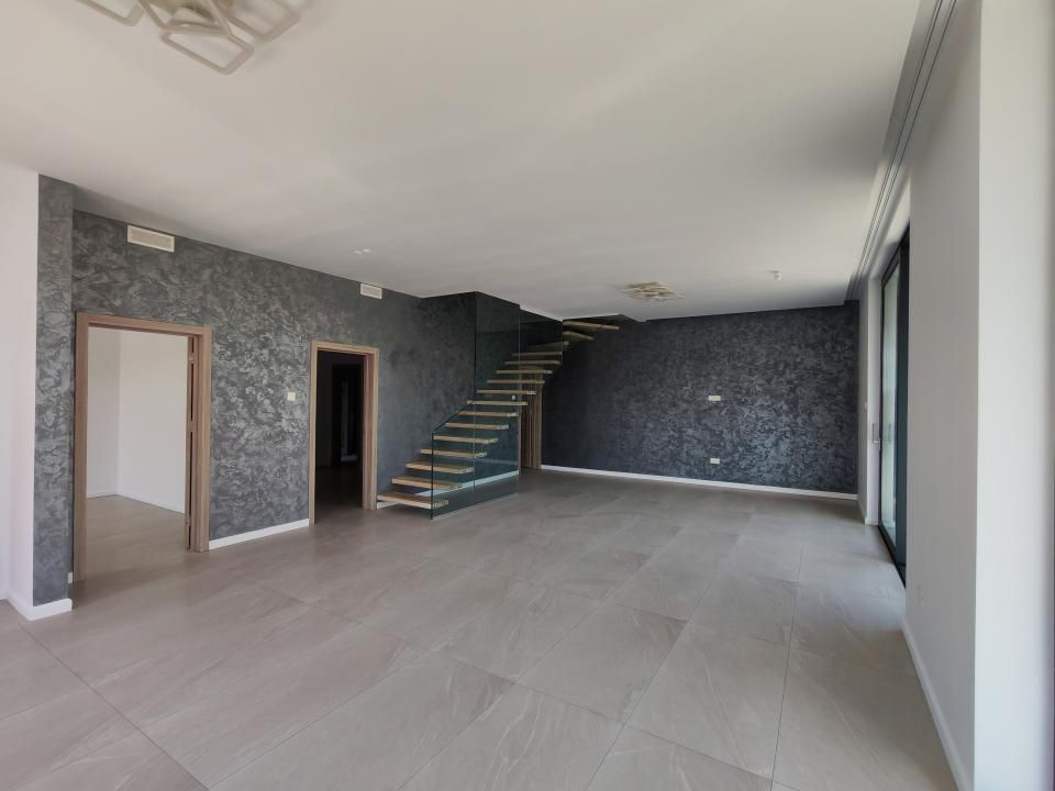 Complex rezidențial exclusivist | Vila 6 camere smart cu rooftop – fotografia 27 din 35