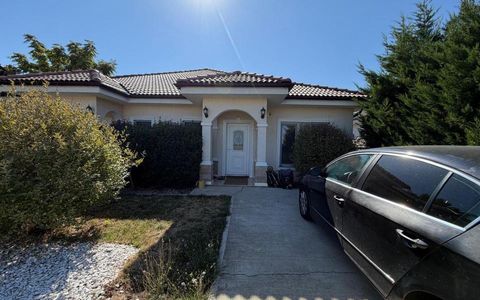 Duplex | 3 camere | Mobilat | Parter | Sanandrei | Curte generoasa
