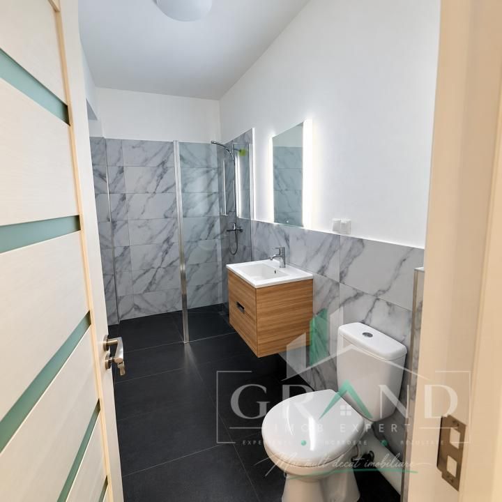 Garsoniera cocheta  37mp util |balcon 8mp | zona Sesul de Sus – fotografia 5 din 6