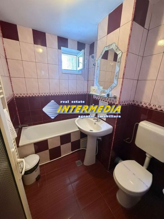 Garsoniera de inchiriat Cetate etaj 1 mobilata complet – fotografia 7 din 7