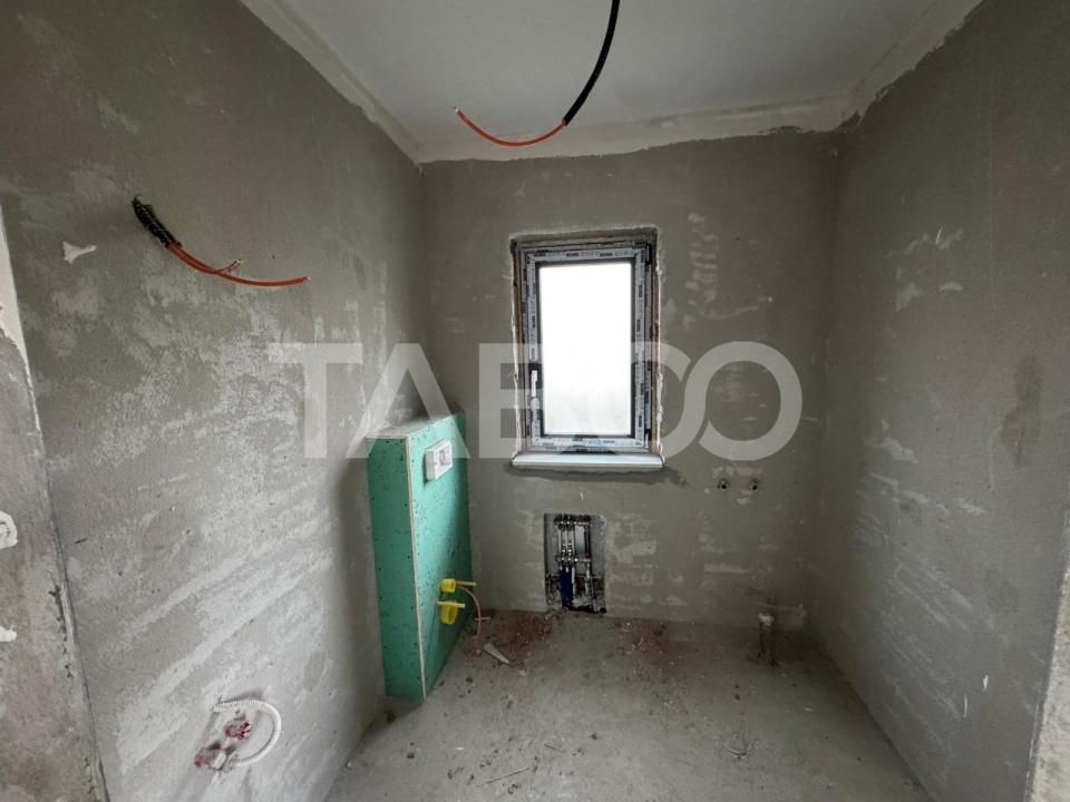 Casa individuala finisata de vanzare garaj Faget – fotografia 7 din 12