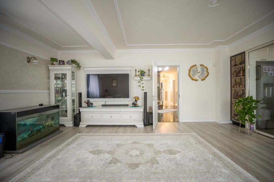 CASA P+1+M, situata in zona KAMSAS – fotografia 77 din 93