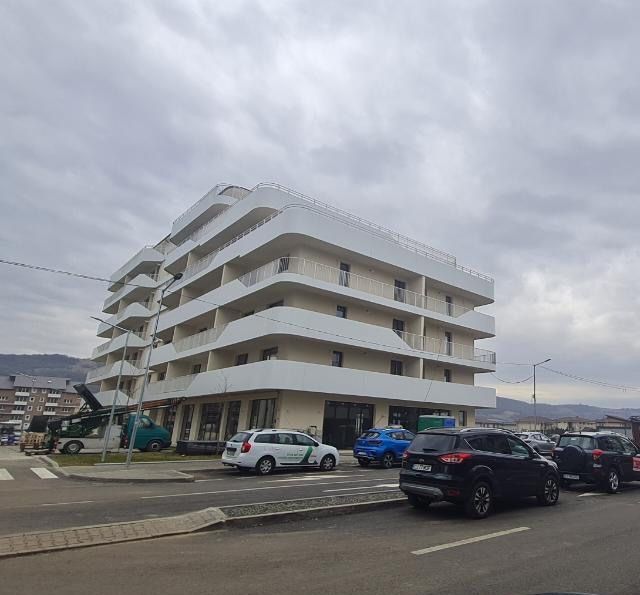 Apartament 3 camere, finisat, 56mp, garaj, Blocuri albe Eroilor Floreşti – fotografia 11 din 12