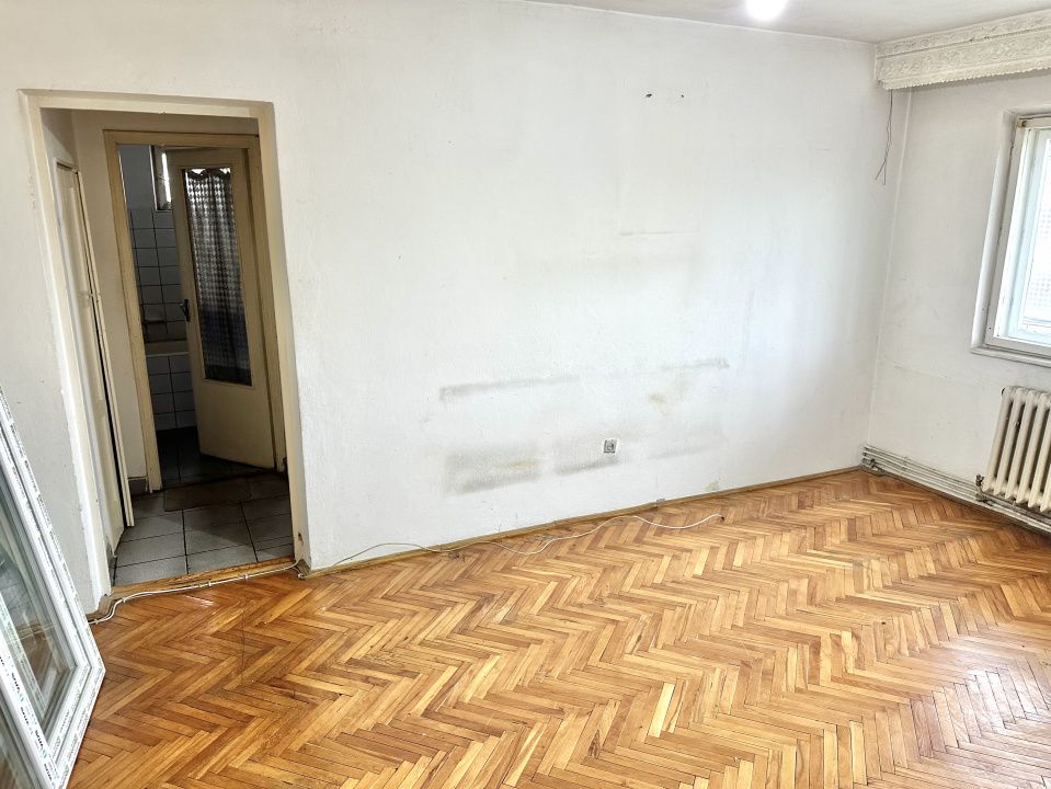 APARTAMENT 2 CAMERE I CETATE ZONA CLOSCA I 50 MP I BLOC CARAMIDA I – fotografia 12 din 15