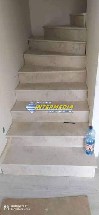 Casa NOUA in cartierul Cetate finisata complet cu incalzire in pardoseala – fotografia 2 din 11