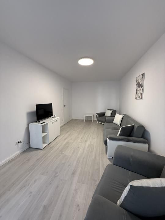 Apartament bloc nou, centrală pe gaz, balcon, terasa – fotografia 2 din 12