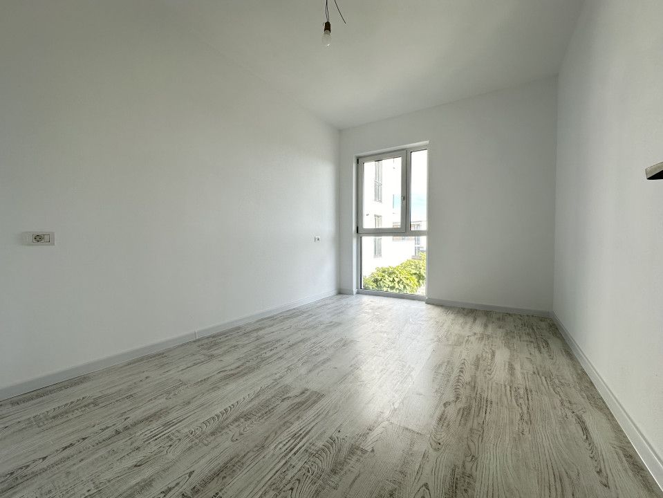Apartament modern, 3 camere, 68 mp, etaj 1 - Dumbravita (Ion Creanga) – fotografia 1 din 7