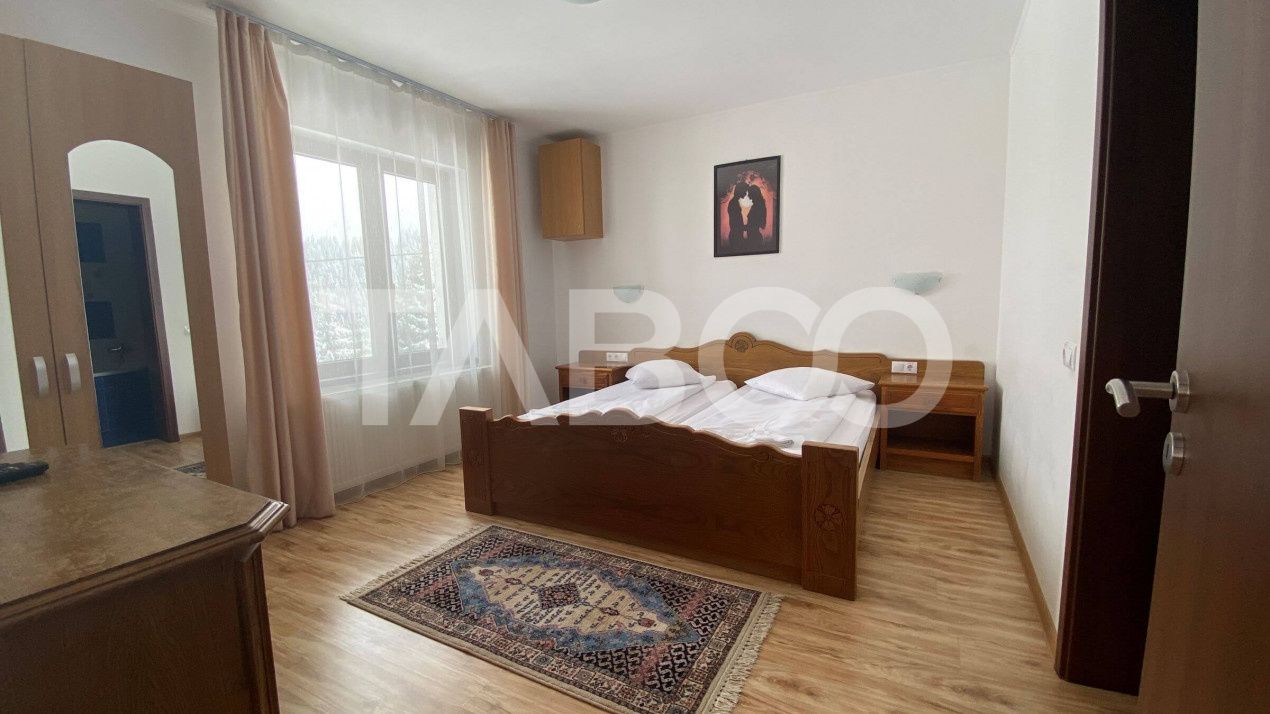 Pensiune de vanzare 10 camere 10 bai 343 mp utili Paltinis Sibiu – fotografia 4 din 19