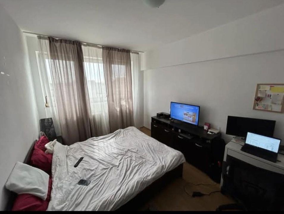Apartament 2  camere - 4 minute metrou 1 Decembrie 1918 – fotografia 2 din 8