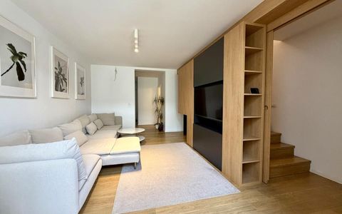 Triplex de lux, 4 camere, 101 mp utili, 150 mp teren - Dumbravita