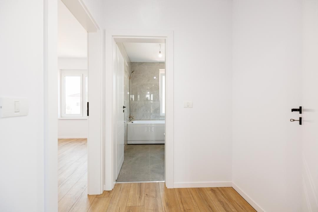 Duplex P+E în Moșnița Nouă, 3 dormitoare, 3 bai, teren 403 mp. Comision 0% – fotografia 25 din 56