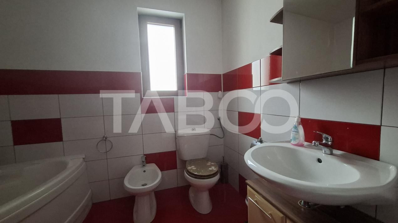 Casa individuala de vanzare cu gradina acces auto si garaj Terezian – fotografia 11 din 22