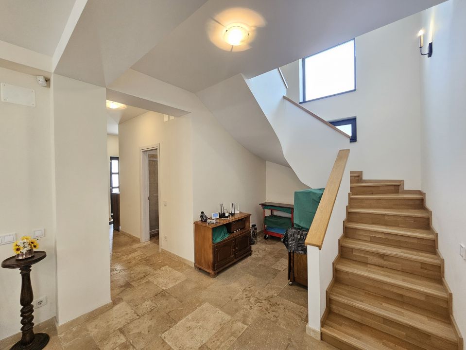 ✨Buftea-Vila individuala 4 camere,3 bai, P+1E, 270mp utili, teren 990mp✨ – fotografia 37 din 64